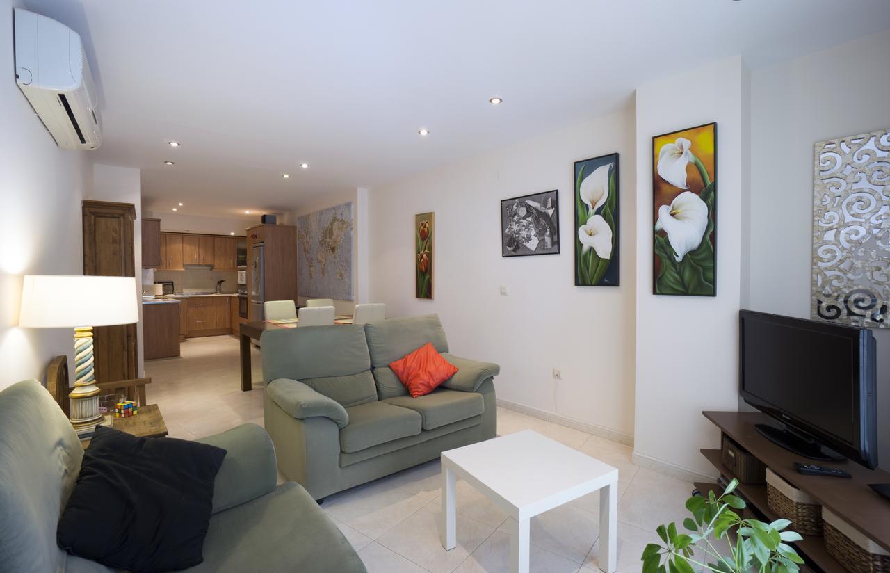 Ferienwohnung Plaza De Las Flores Málaga Exterior foto