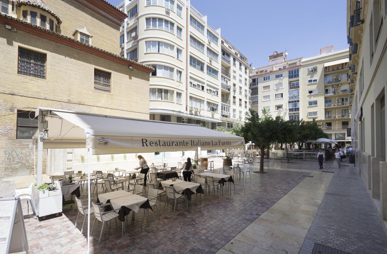 Ferienwohnung Plaza De Las Flores Málaga Exterior foto